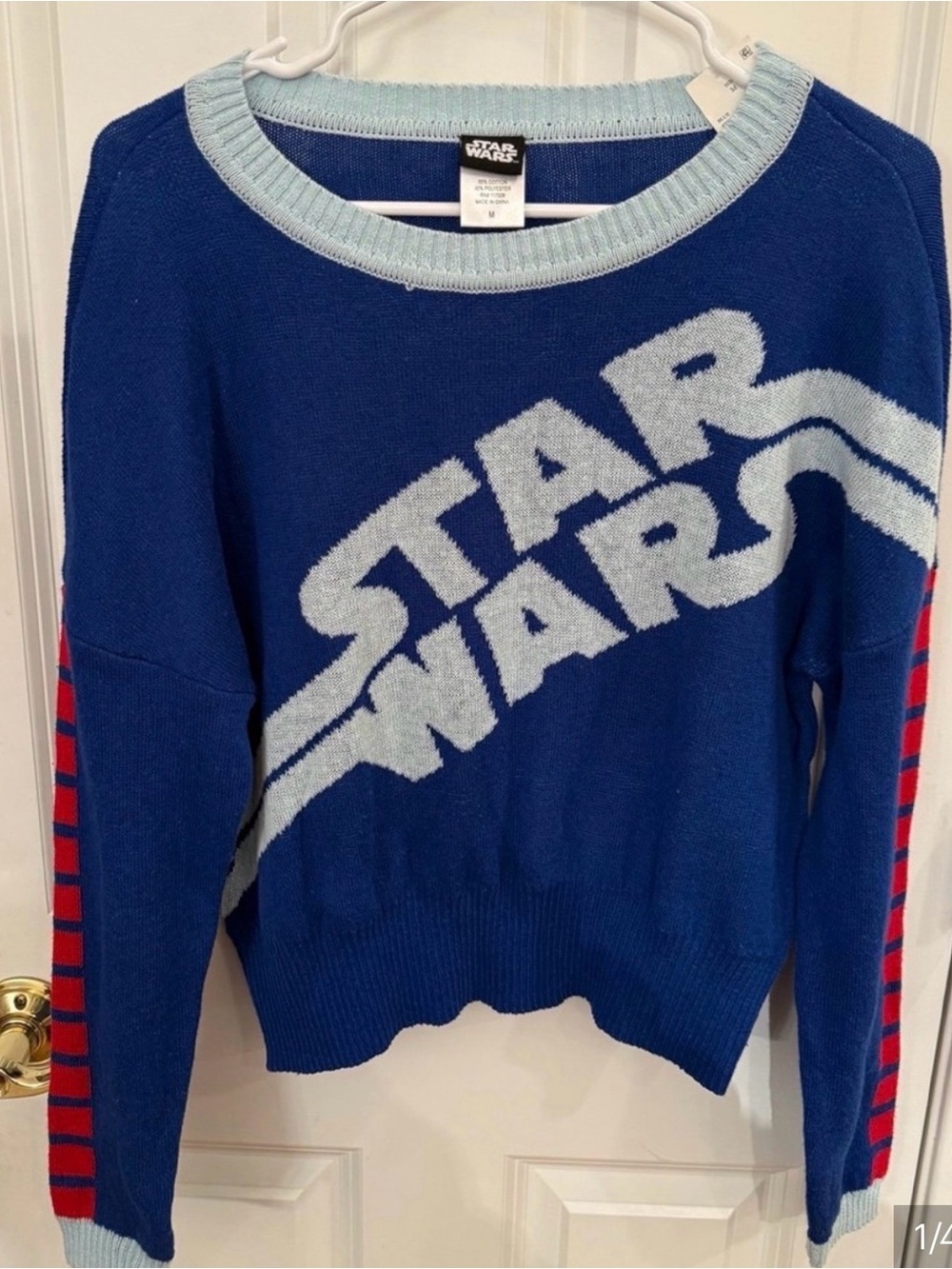 Star Wars Women's Blue Logo Knit Sweater size medium-NWT!